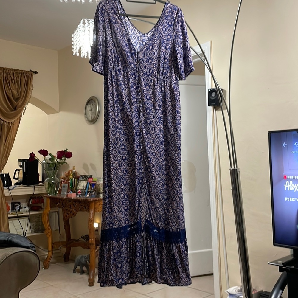 Very elegant dress